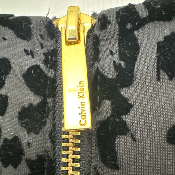 Calvin Klein Women's Black Dress Size 10 Velvety Stretchy Sleeveless Dress - Picture 6 of 7